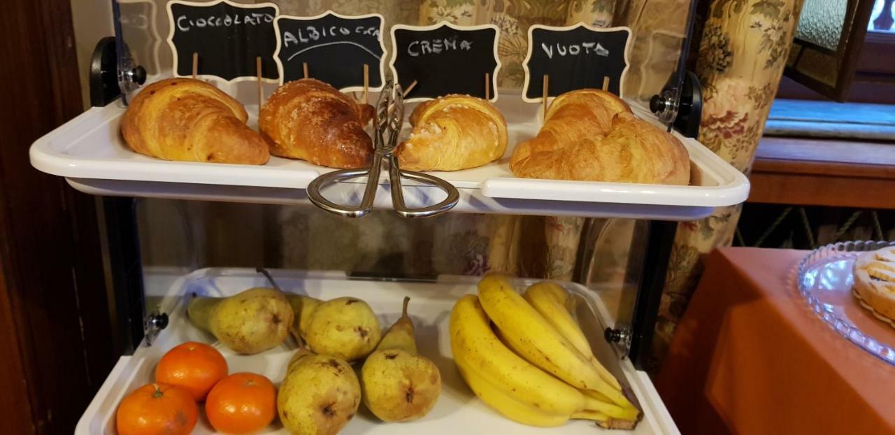 Bed & Breakfast Ottoquadri 쿼토르디오 외부 사진